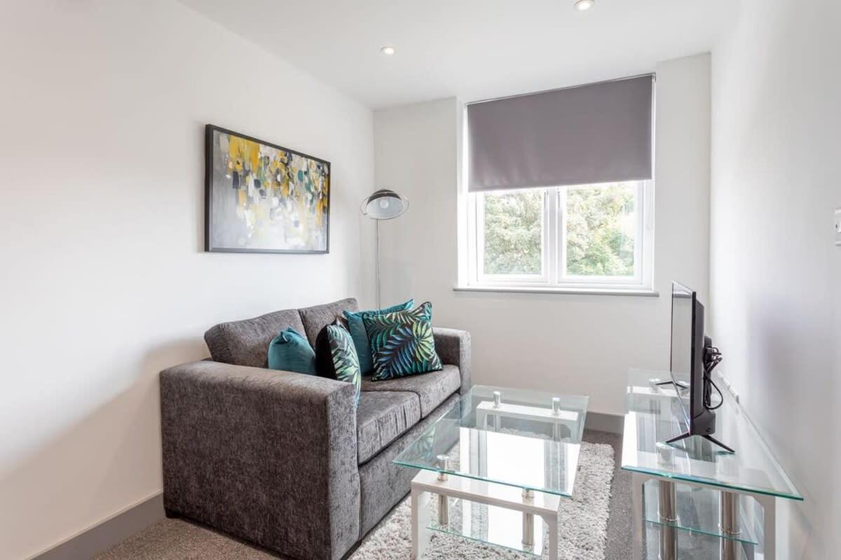 Charming 1 Bedroom Apartment in Leeds Leeds  Buitenkant foto